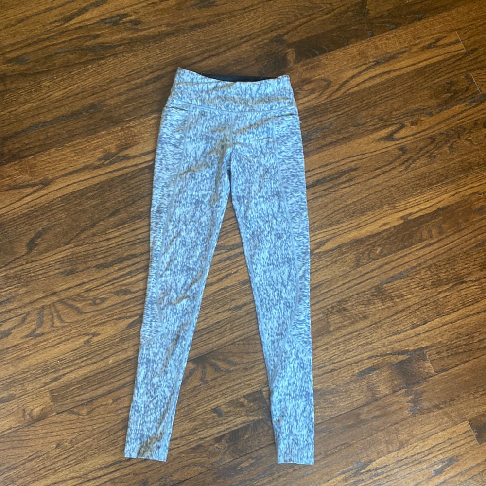 Victoria Secret Sport total knockout leggings gray XS
